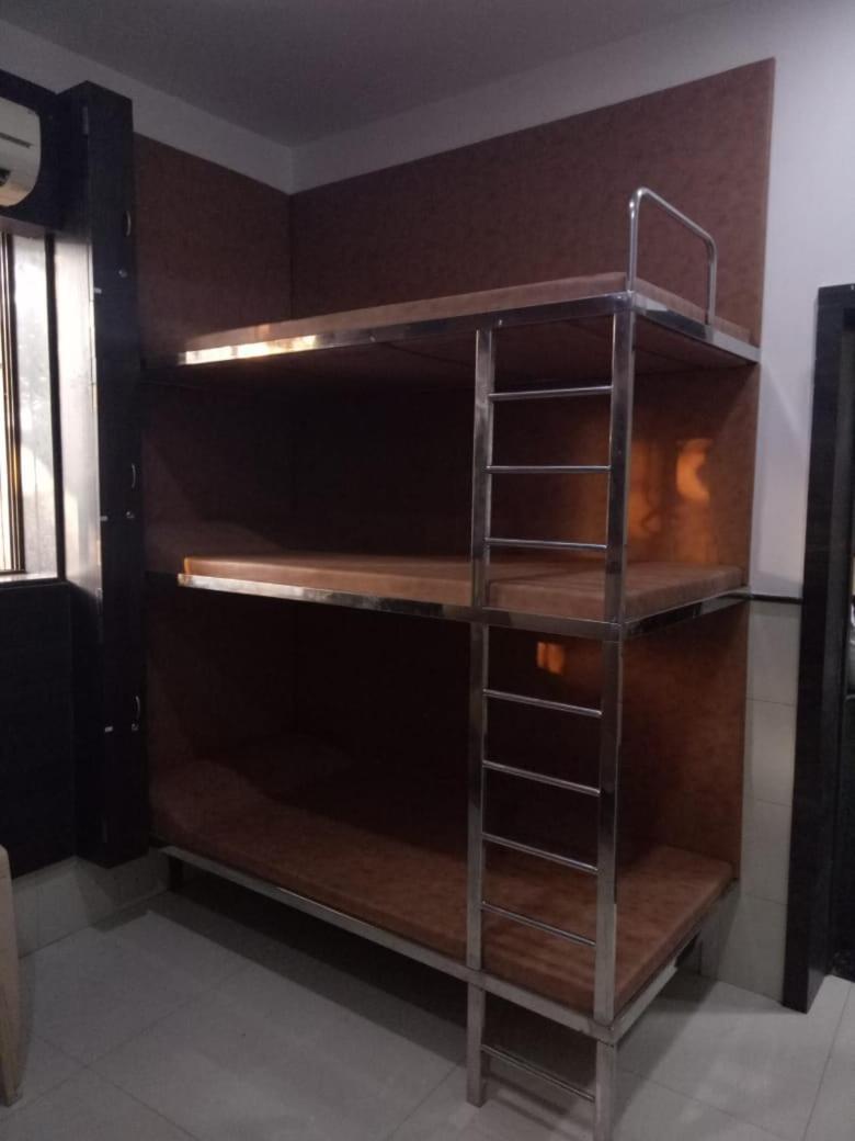 Hotel Sharda มุมไบ ภายนอก รูปภาพ